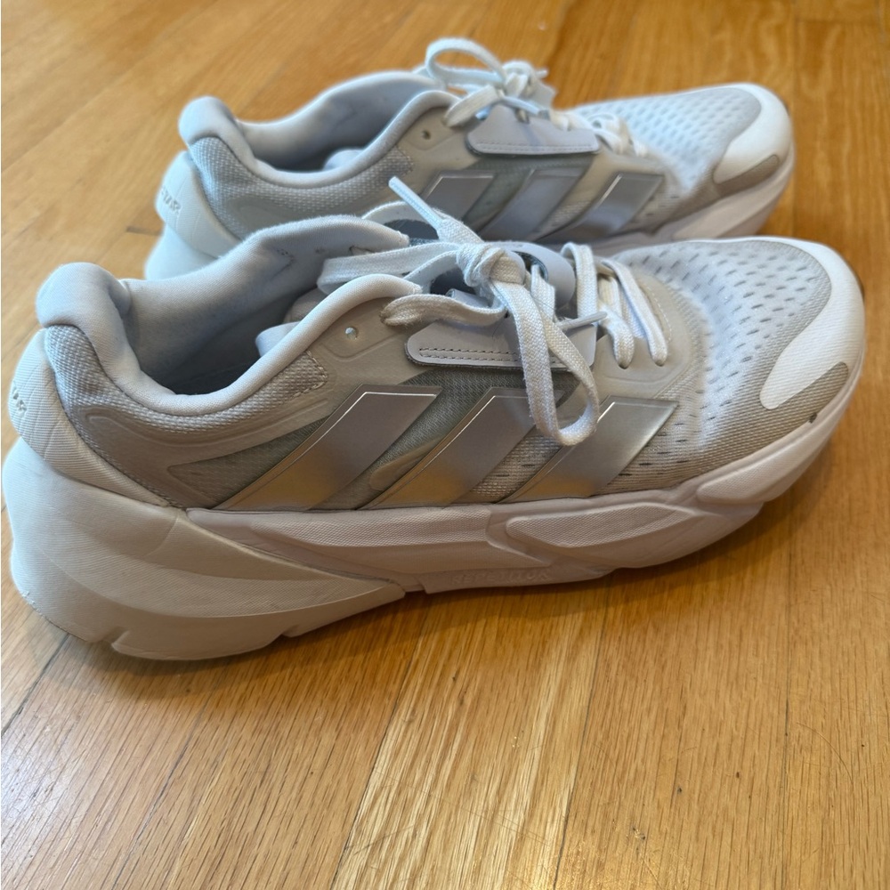 Adidas Italia Silver and White Running Shoes